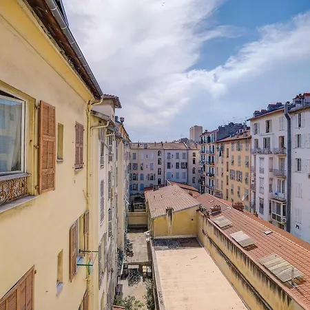 Apartamento Grand Centre De *